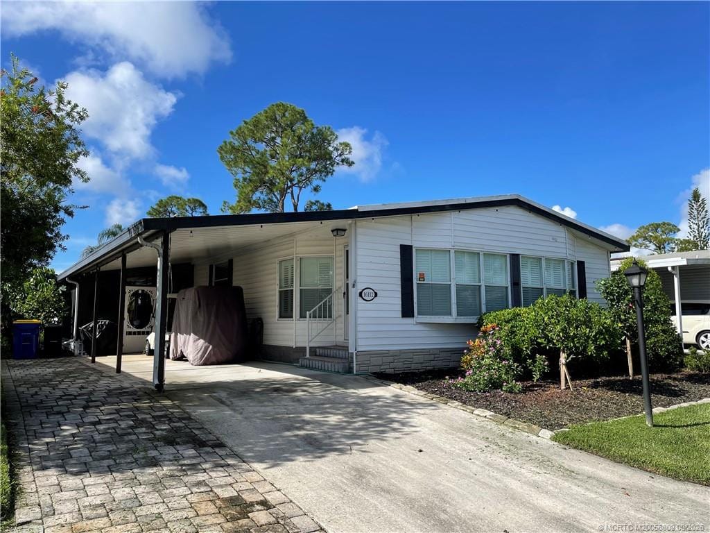16112 SW Five Wood Way, Indiantown, FL 34956 photo 2