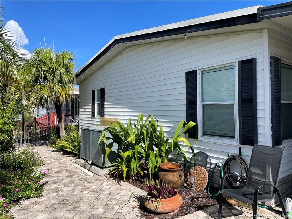 16112 SW Five Wood Way, Indiantown, FL 34956 photo 5