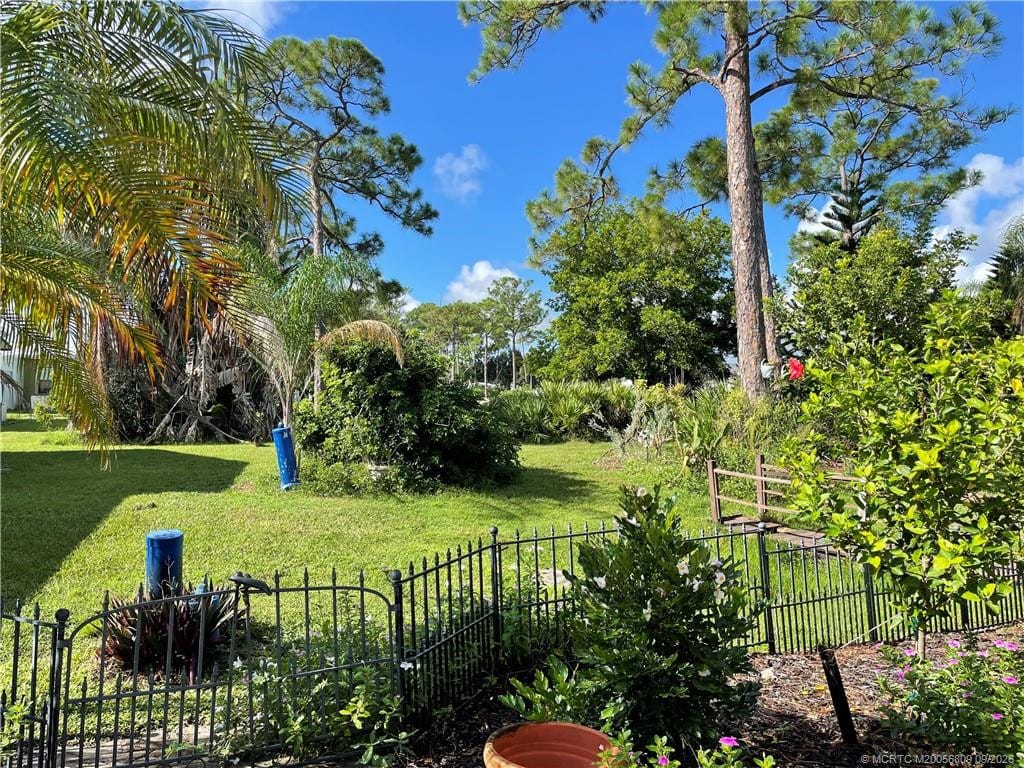 16112 SW Five Wood Way, Indiantown, FL 34956 photo 9