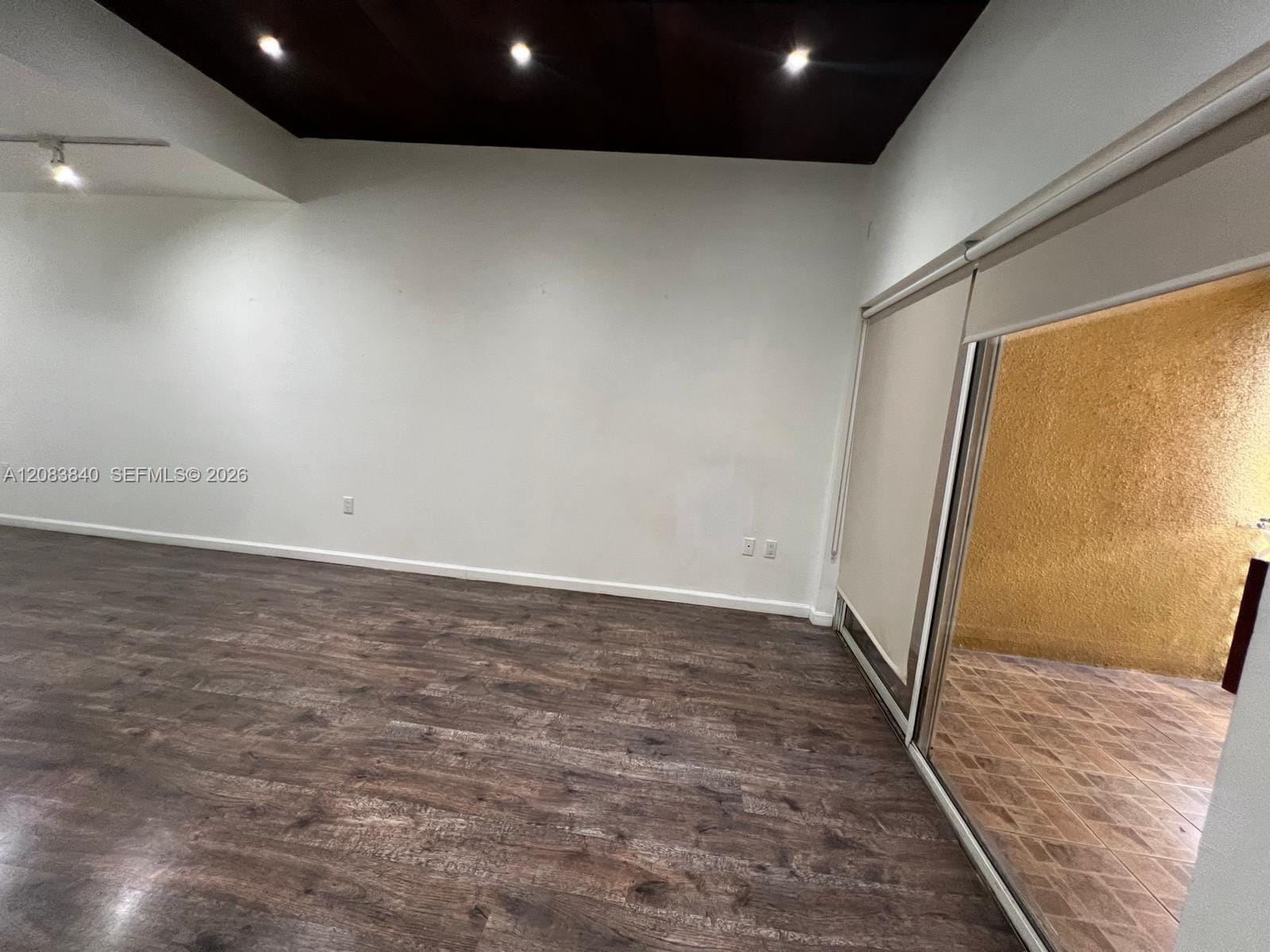 9715 Fontainebleau Boulevard E308 — photo 11