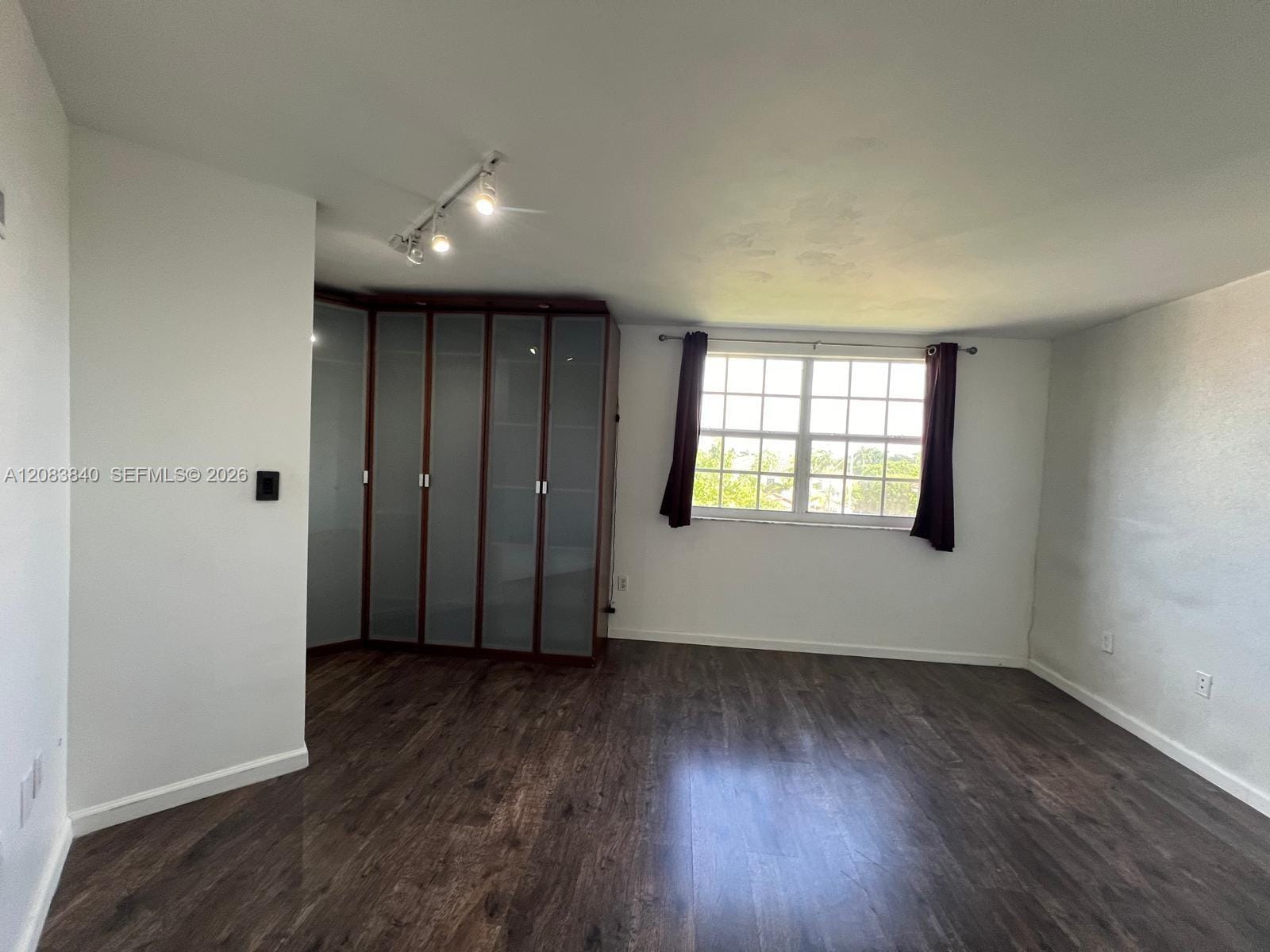 9715 Fontainebleau Boulevard E308, Miami, FL 33172 photo 15