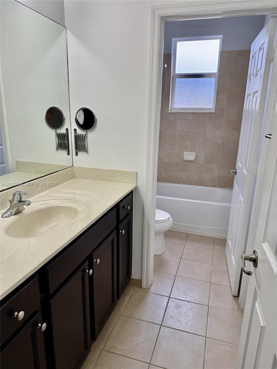 17081 SW 94th Way, Miami, FL 33196 photo 25