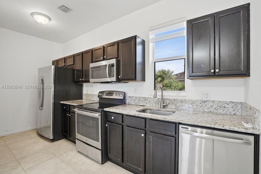 17081 SW 94th Way, Miami, FL 33196 photo 28