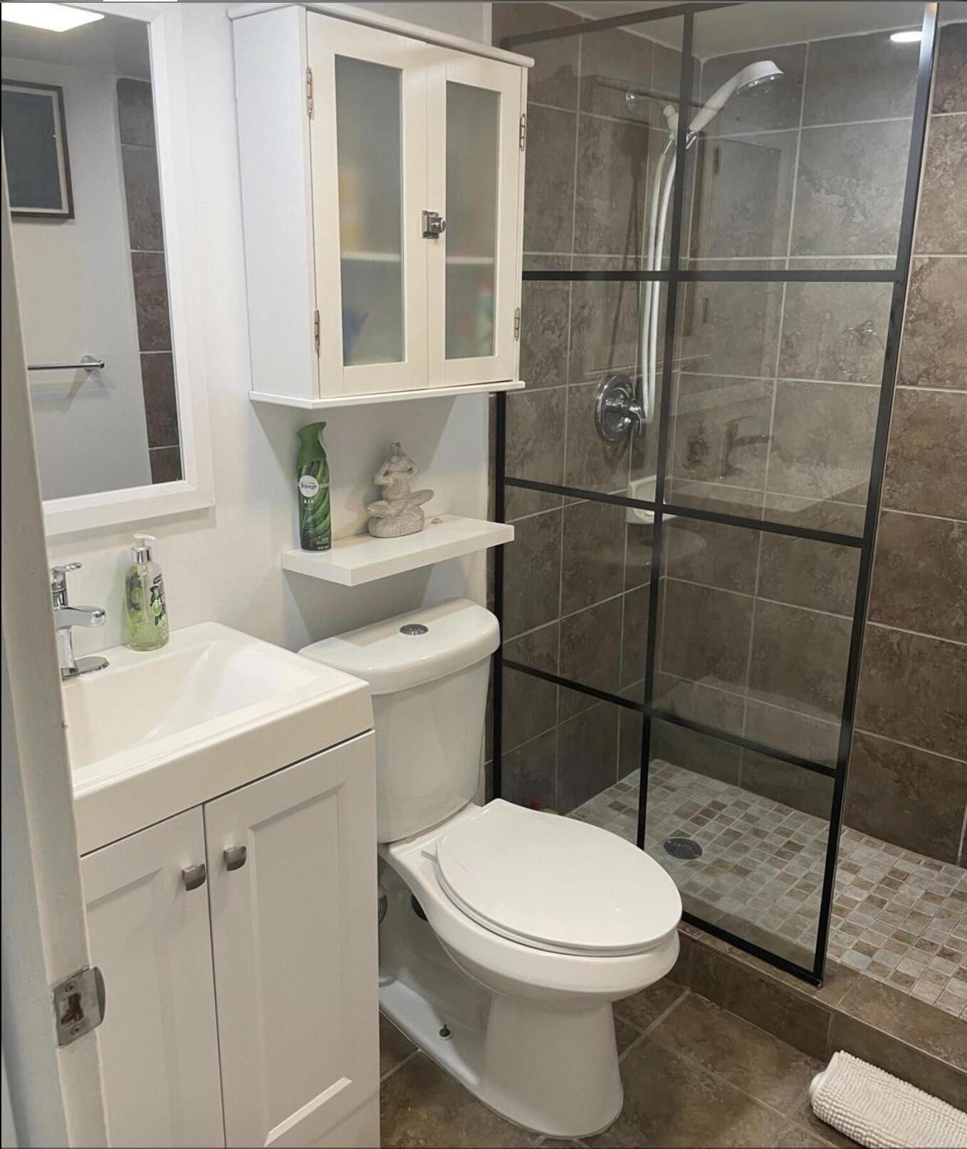 3610 LLOYD Drive B — photo 6