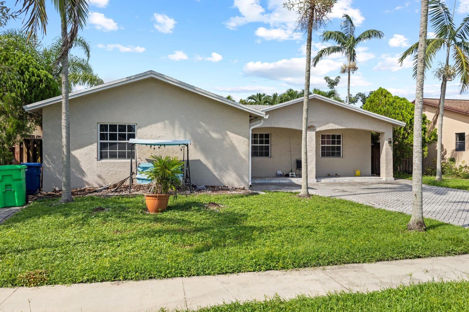 10975 NW 27th Place — photo 3