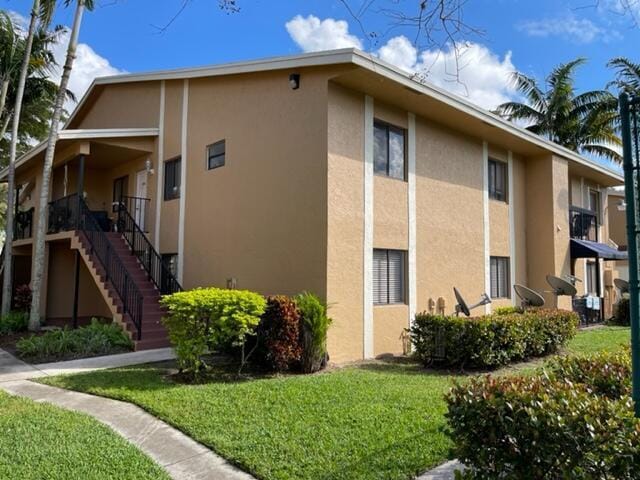 6053 10th Avenue N 140, Greenacres, FL 33463