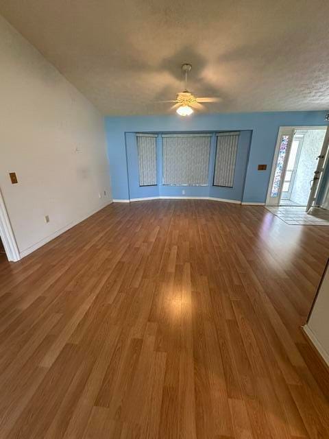 1697 SW Schleicher Lane — photo 4