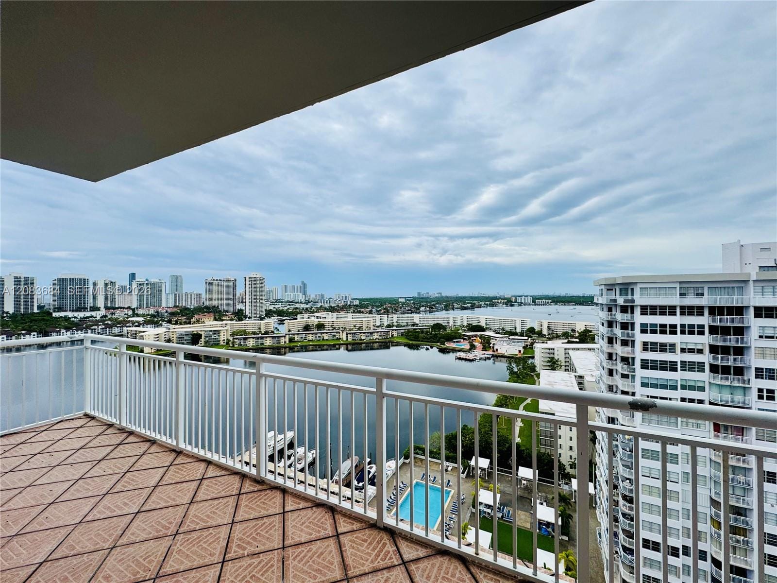 18071 Biscayne Boulevard PH03 & PH04, Aventura, FL 33160 photo 30