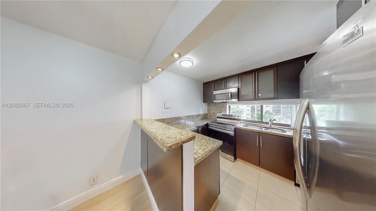 17011 N Bay Road 516 — photo 5