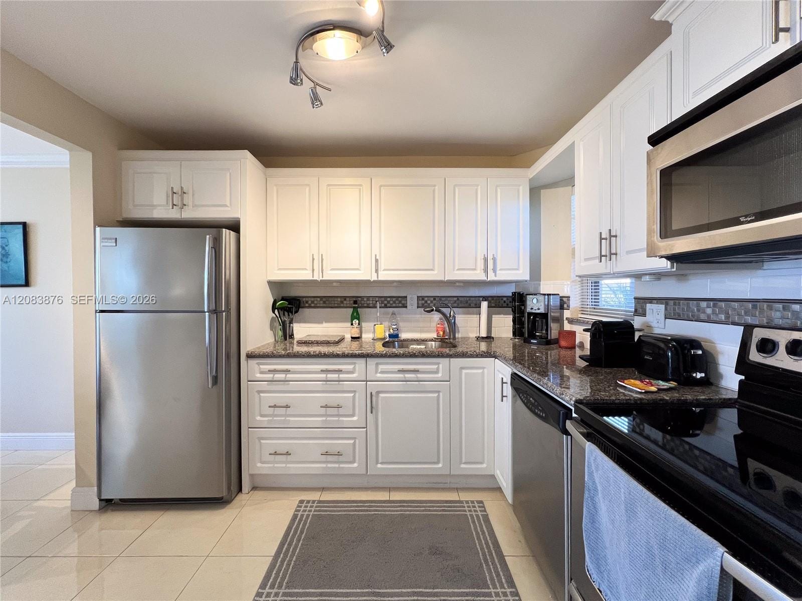 8900 Washington Boulevard 401A — photo 3