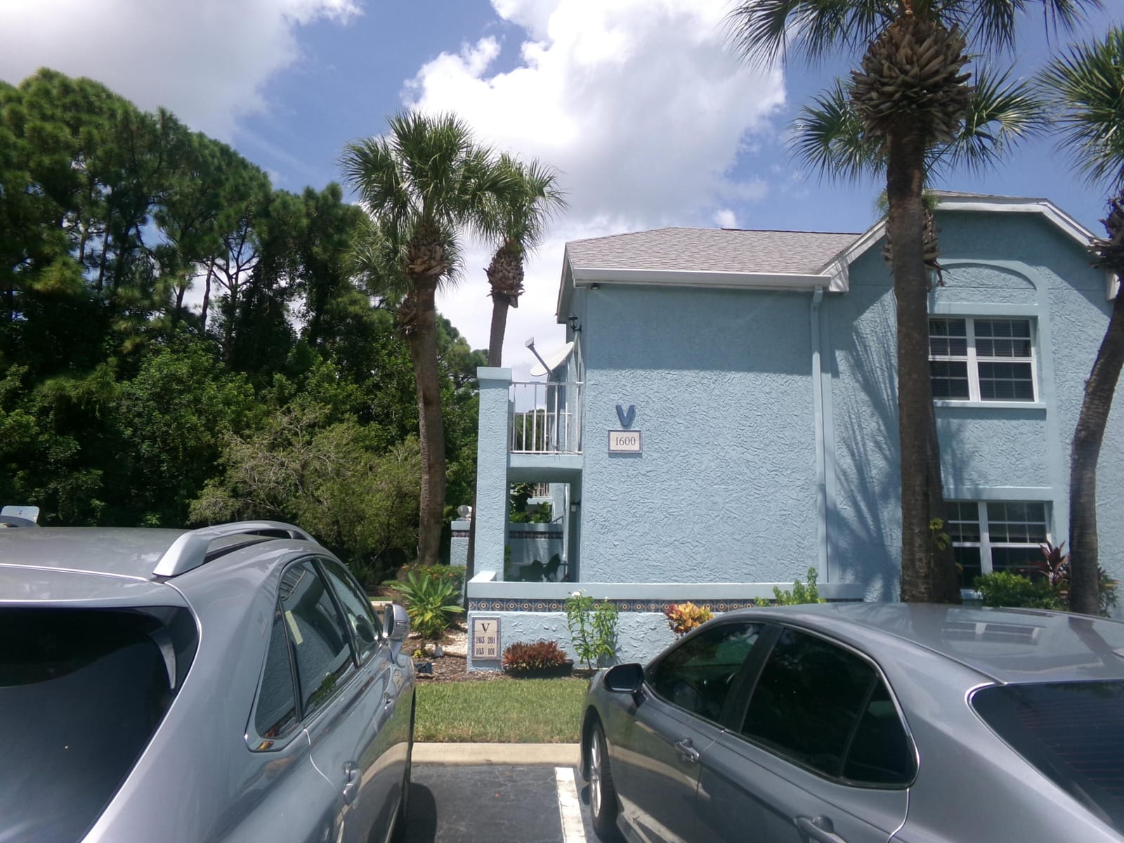 1600 SE Green Acres Circle V201 — photo 2