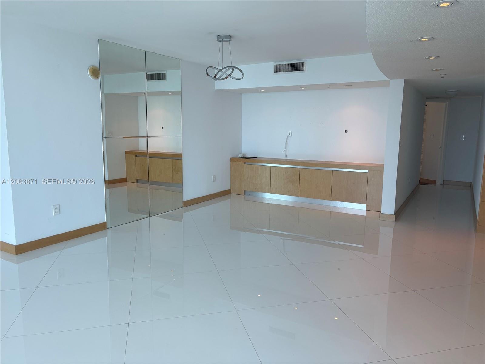 1800 N Bayshore Drive 3601 — photo 4