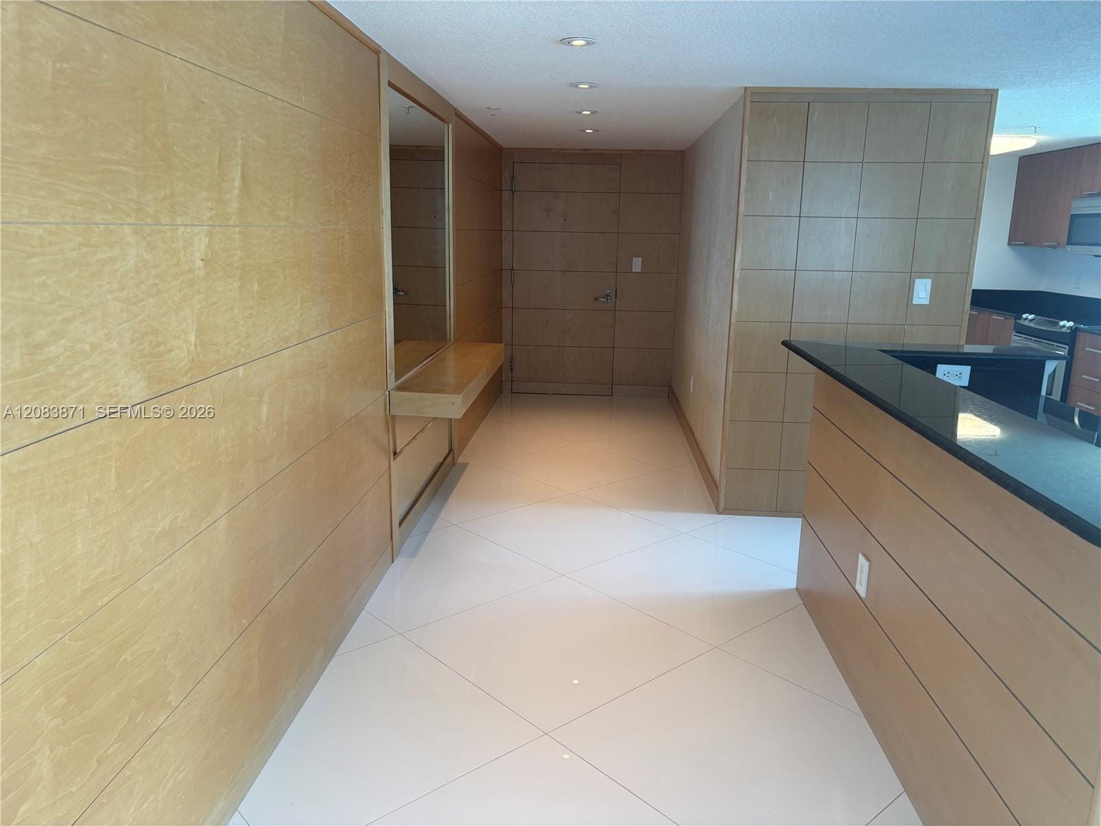 1800 N Bayshore Drive 3601 — photo 5
