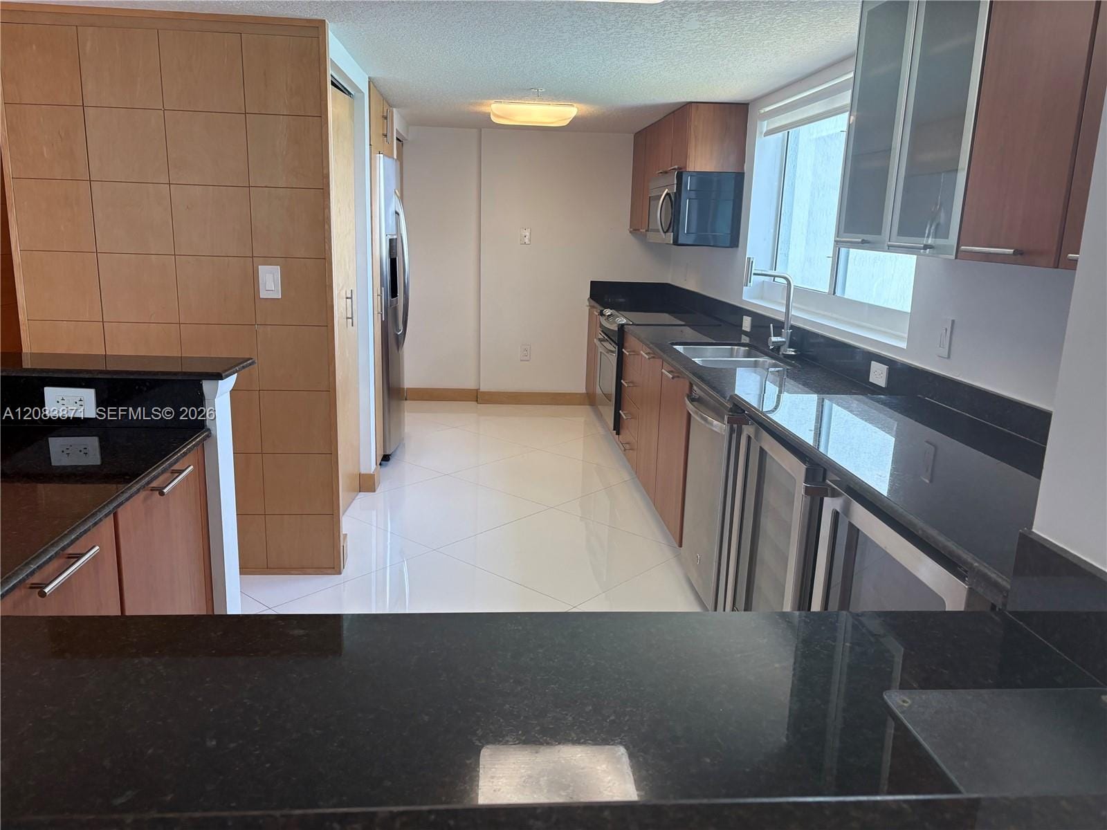 1800 N Bayshore Drive 3601 — photo 6