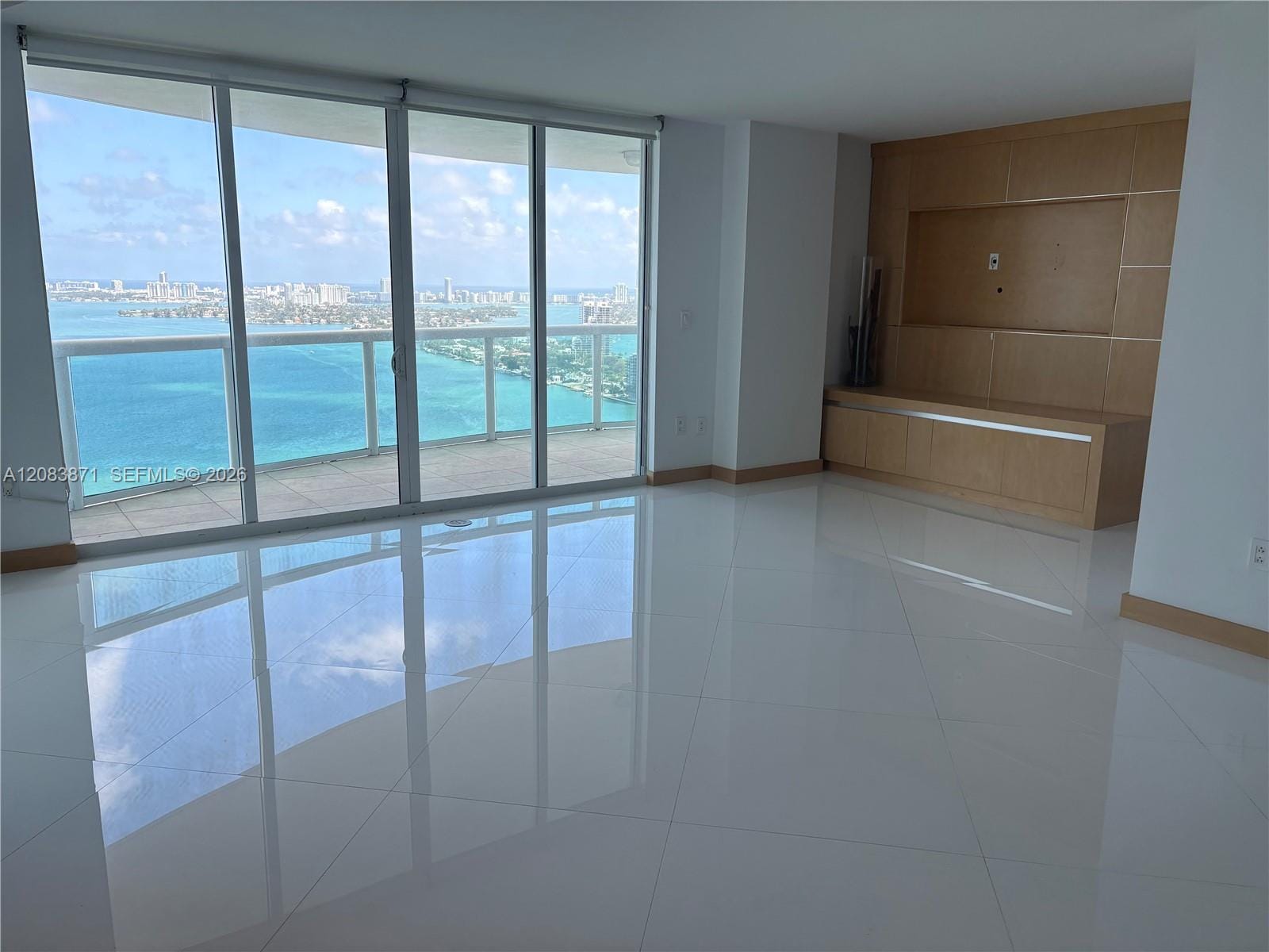 1800 N Bayshore Drive 3601 — photo 8