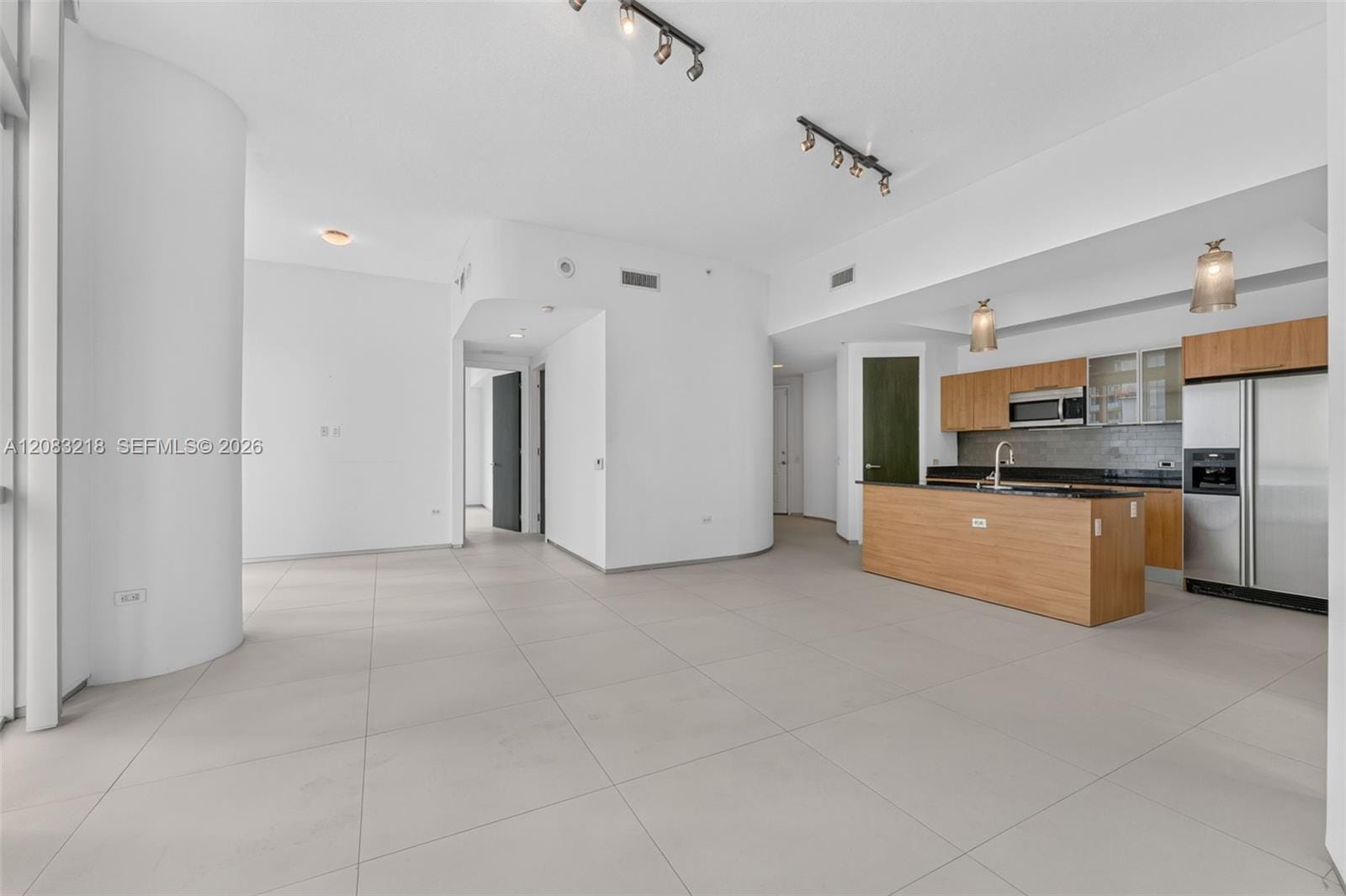 480 NE 30th Street 2201 — photo 5