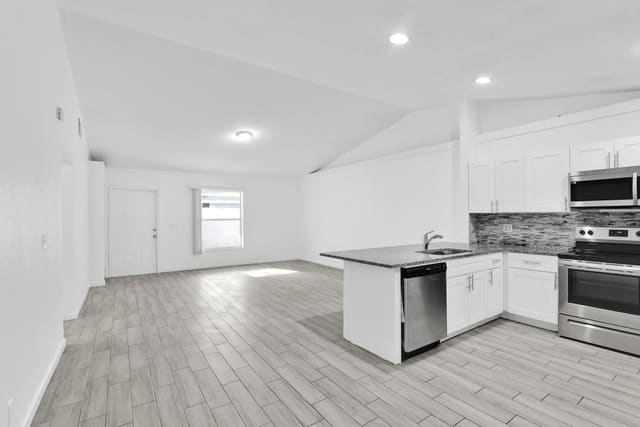 13978 Folkestone Circle, Wellington, FL 33414