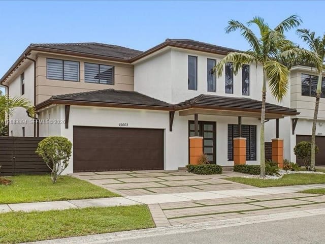 15603 NW 88th Avenue, Miami Lakes, FL 33018
