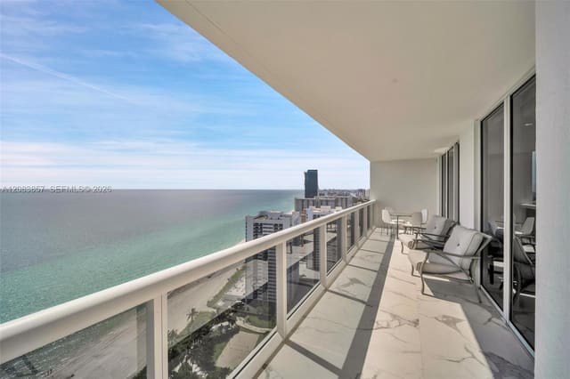 1850 S Ocean Drive 3103, Hallandale Beach, FL 33009