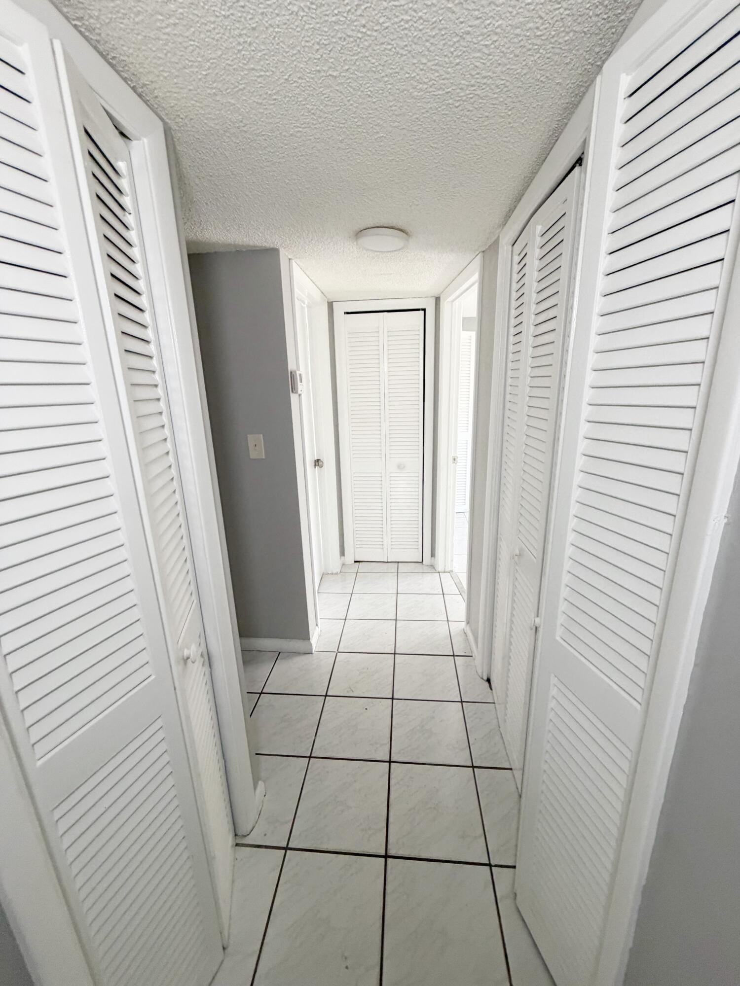 320 SW 1ST Street D-2 — photo 8