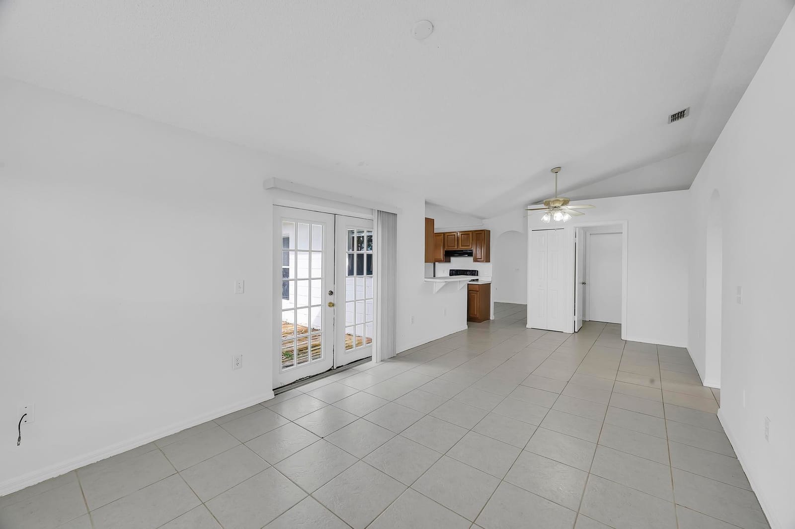 1800 SW Glenco Street — photo 11