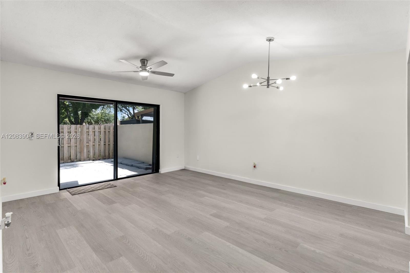 13962 SW 52 Lane — photo 3