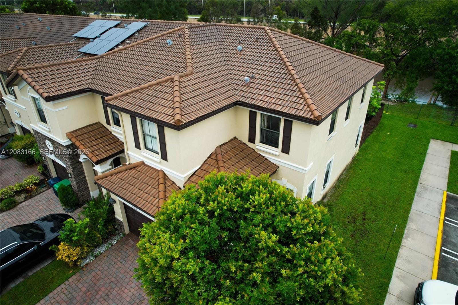 116 NW Path 8860 — photo 3
