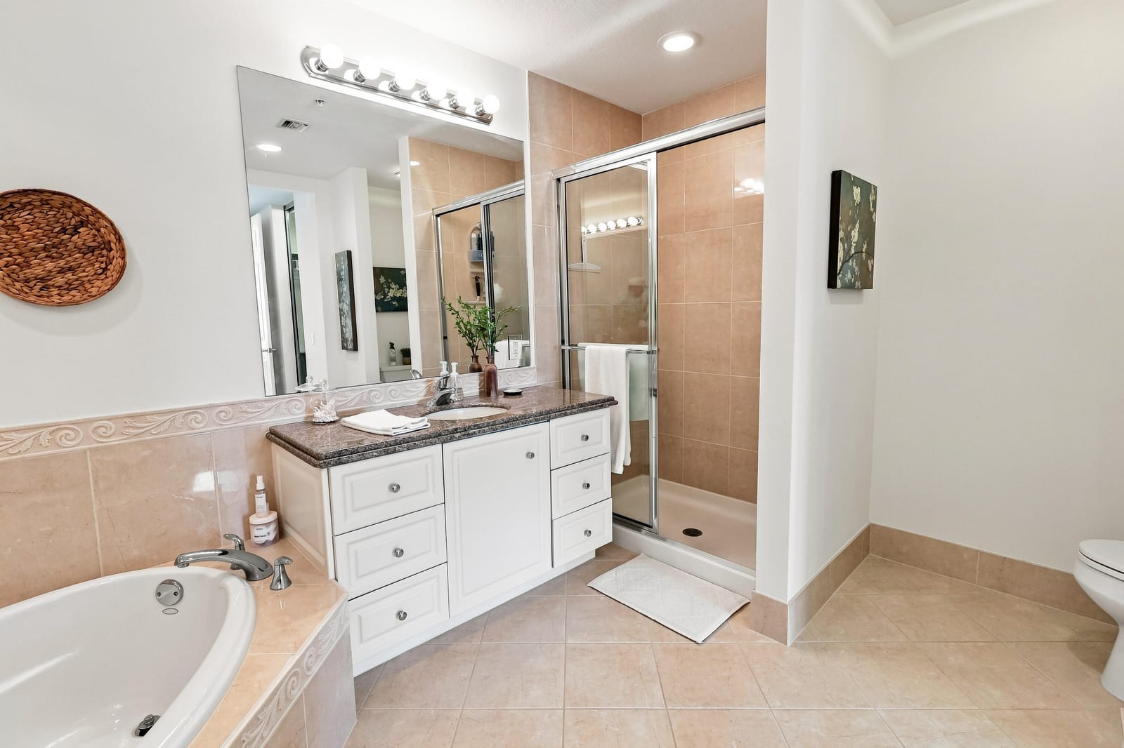 26 HARBOUR ISLE Drive W 102, Fort Pierce, FL 34949 photo 14