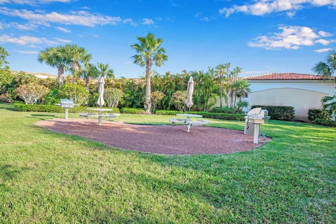 26 HARBOUR ISLE Drive W 102, Fort Pierce, FL 34949 photo 26