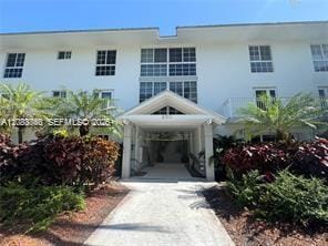 290 Sunrise Drive 301, Key Biscayne, FL 33149