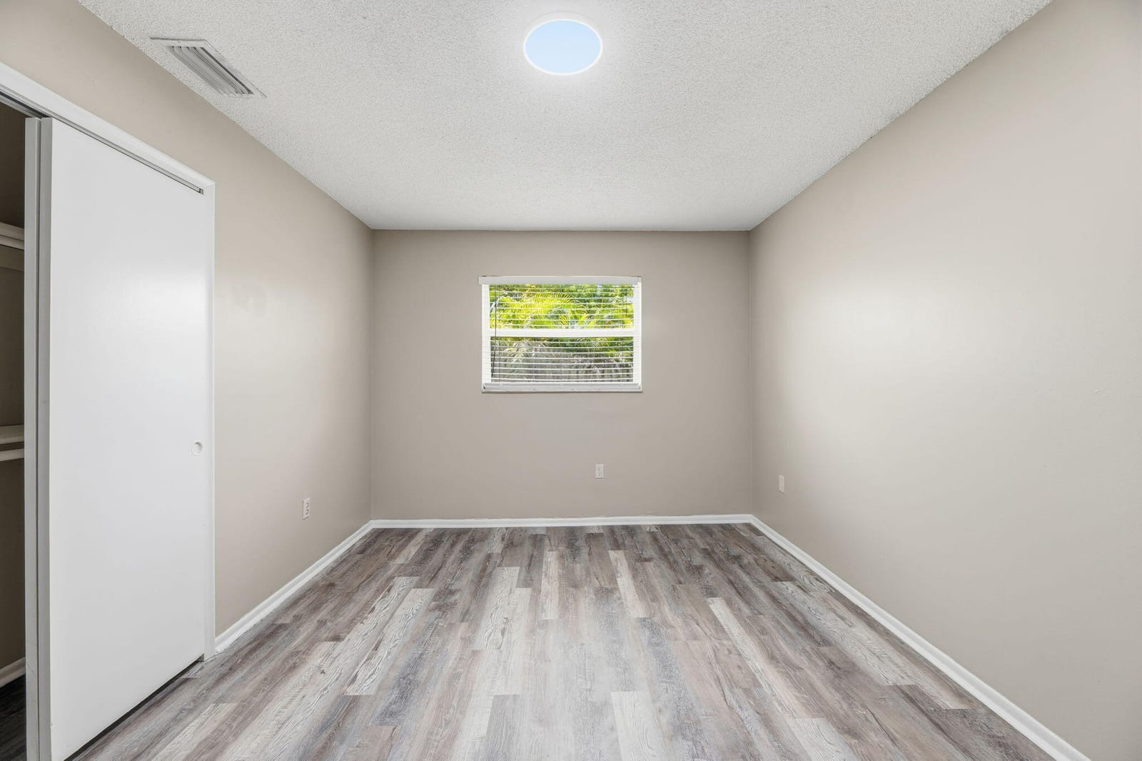 10830 NW 29TH Court, Sunrise, FL 33322 photo 15