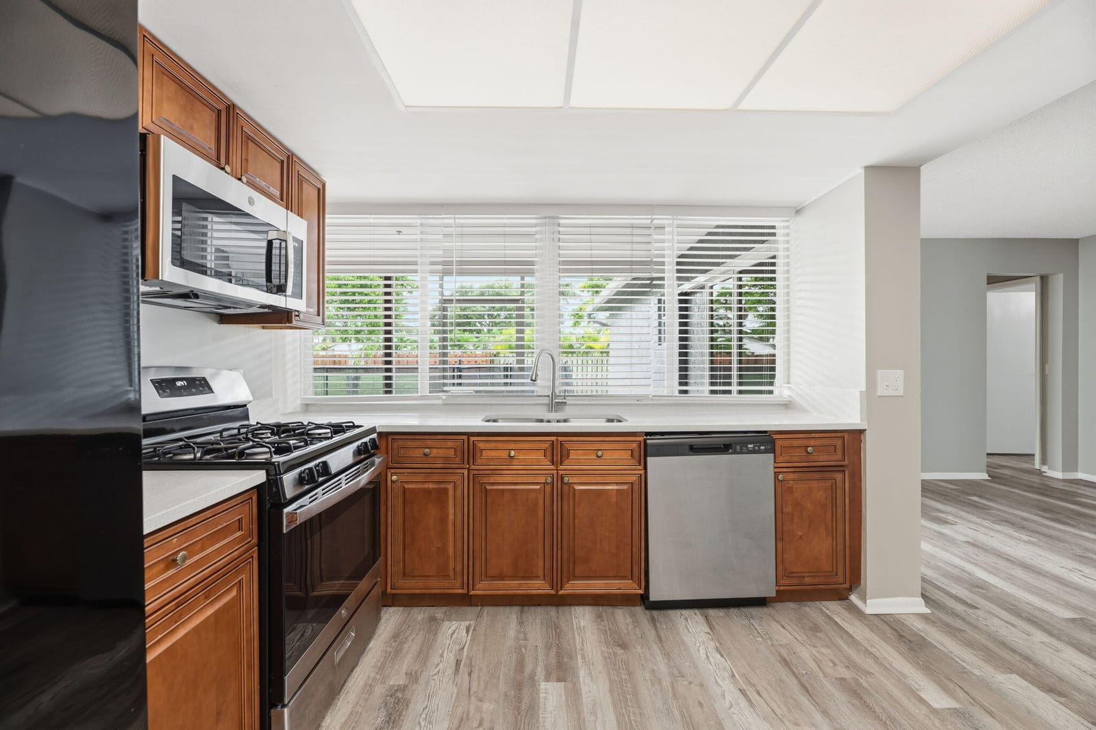 10830 NW 29TH Court — photo 7