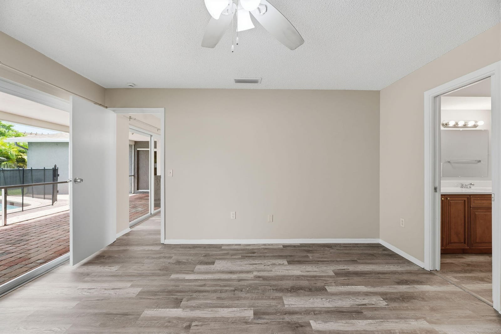10830 NW 29TH Court — photo 10