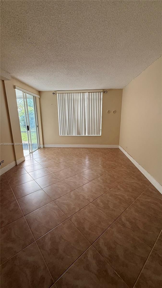 3720 Inverrary Drive 1W, Lauderhill, FL 33319 photo 16