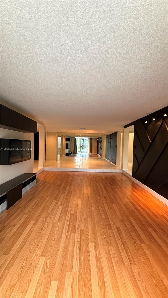 3720 Inverrary Drive 1W — photo 8