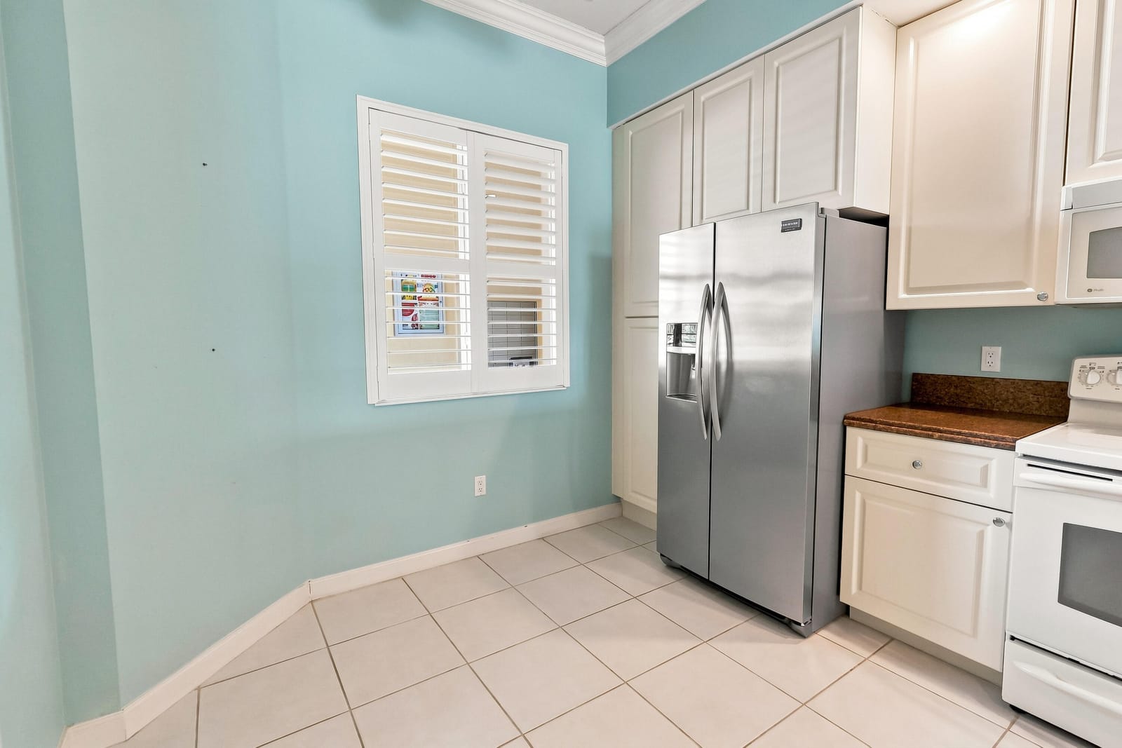 25 HARBOUR ISLE Drive W 104, Fort Pierce, FL 34949 photo 12