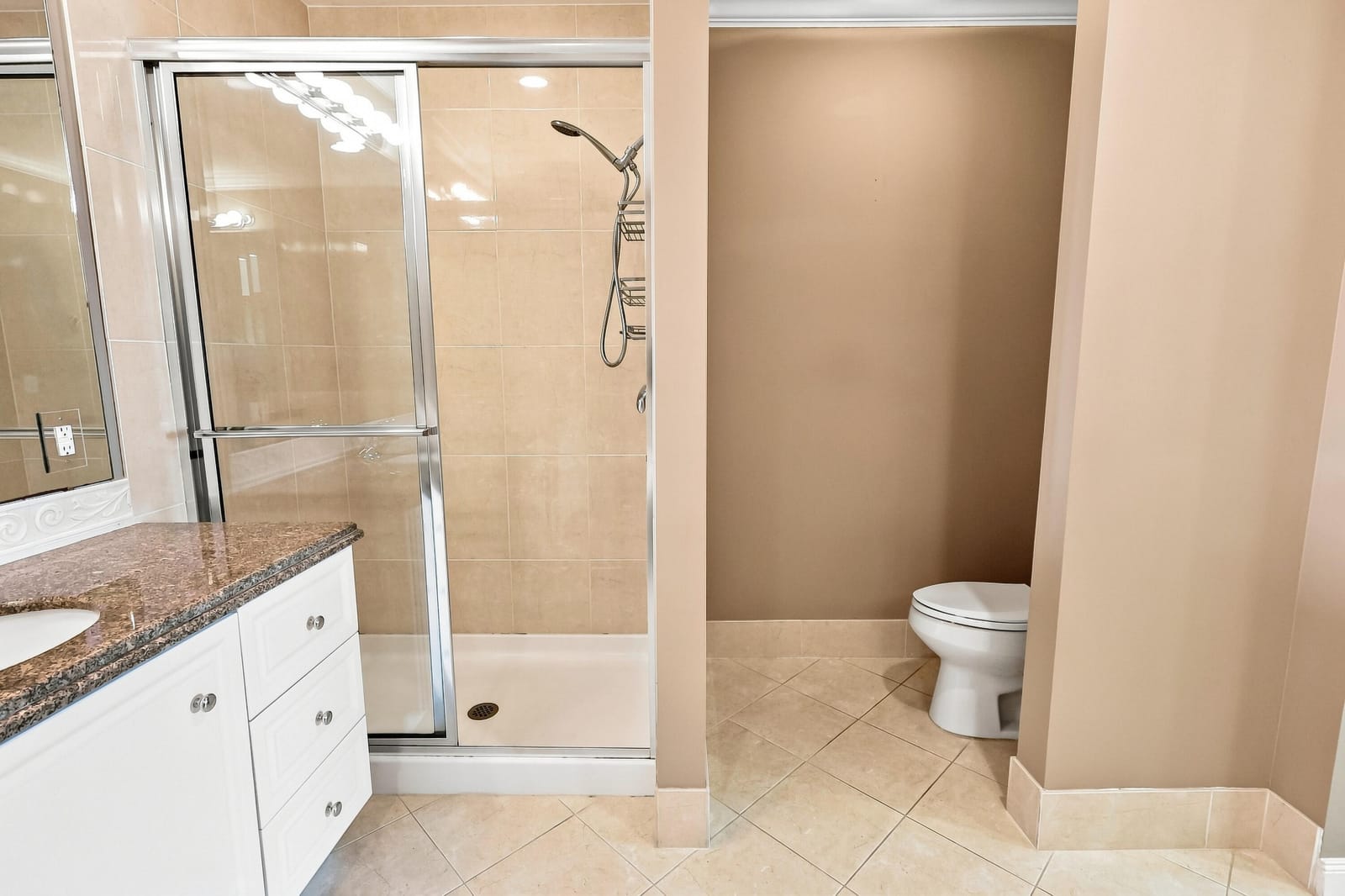 25 HARBOUR ISLE Drive W 104, Fort Pierce, FL 34949 photo 16