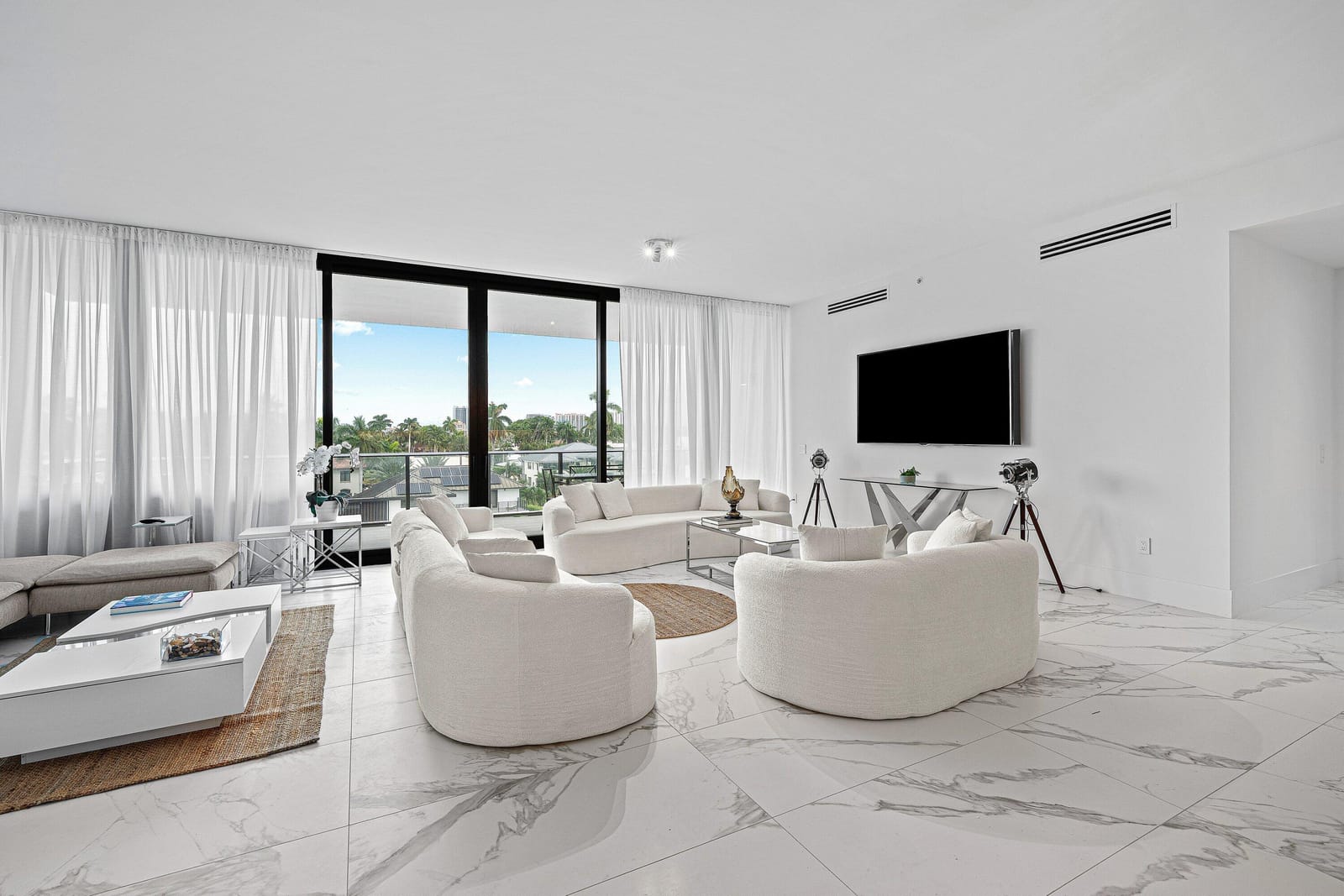 160 Isle Of Venice Drive 403, Fort Lauderdale, FL 33301 photo 5