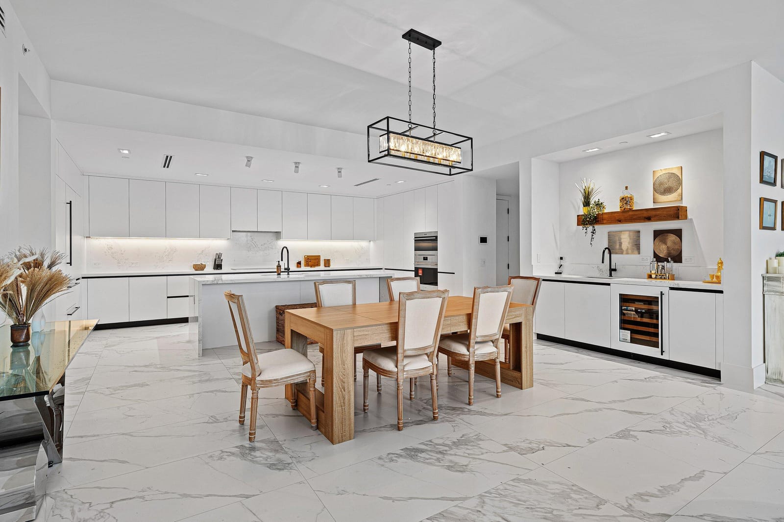 160 Isle Of Venice Drive 403, Fort Lauderdale, FL 33301 photo 9