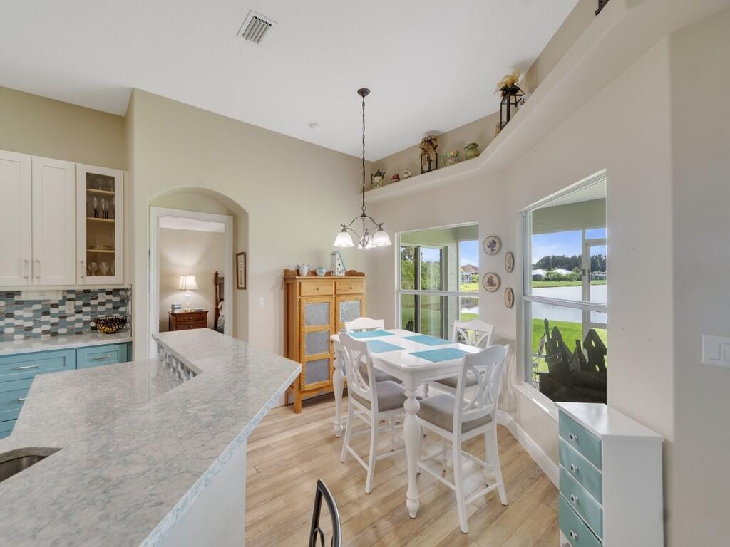 5625 Riverboat Circle SW, Vero Beach, FL 32968 photo 14