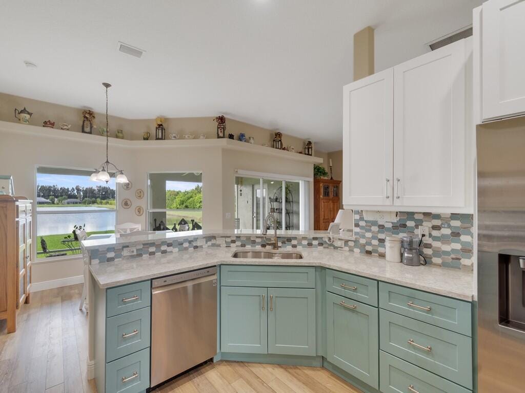 5625 Riverboat Circle SW, Vero Beach, FL 32968 photo 17
