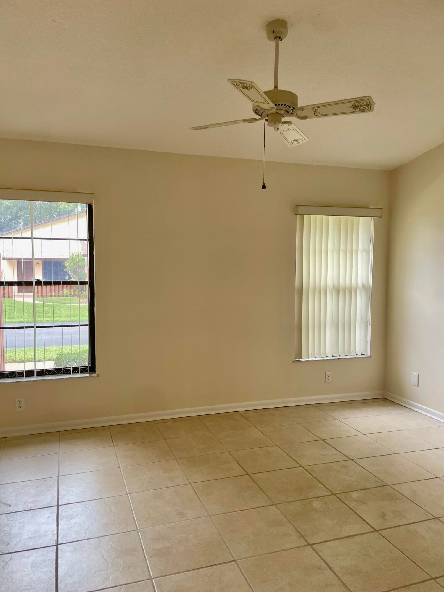 8094 SE Villa Circle — photo 6