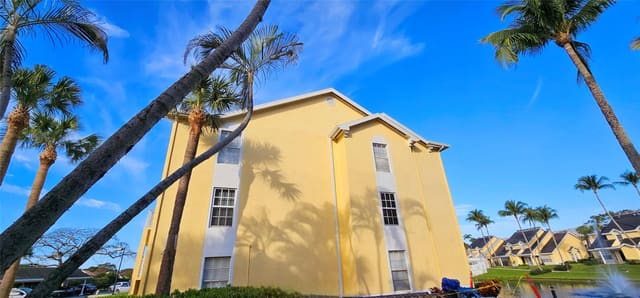 6339 La Costa Drive, Boca Raton, FL 33433