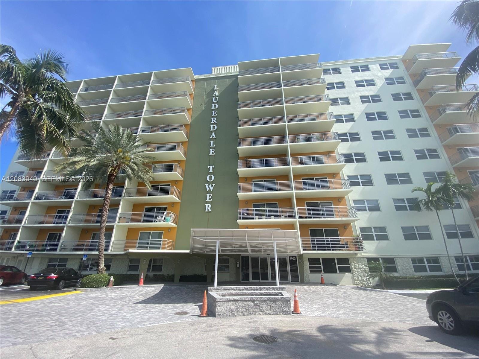 2900 NE 30th Street F2