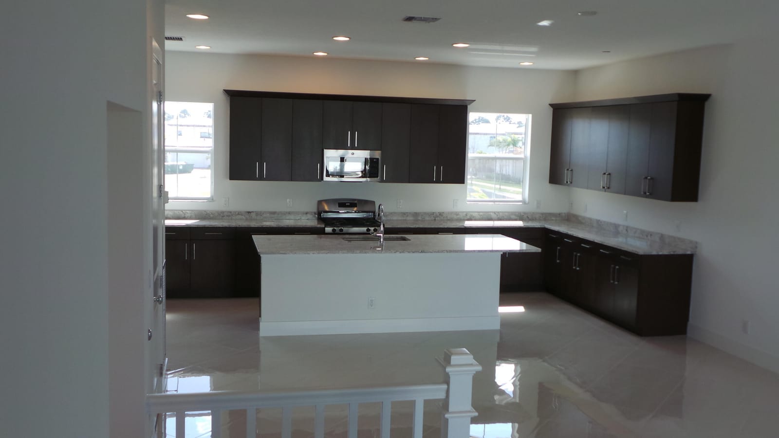 3008 Franklin Place — photo 9