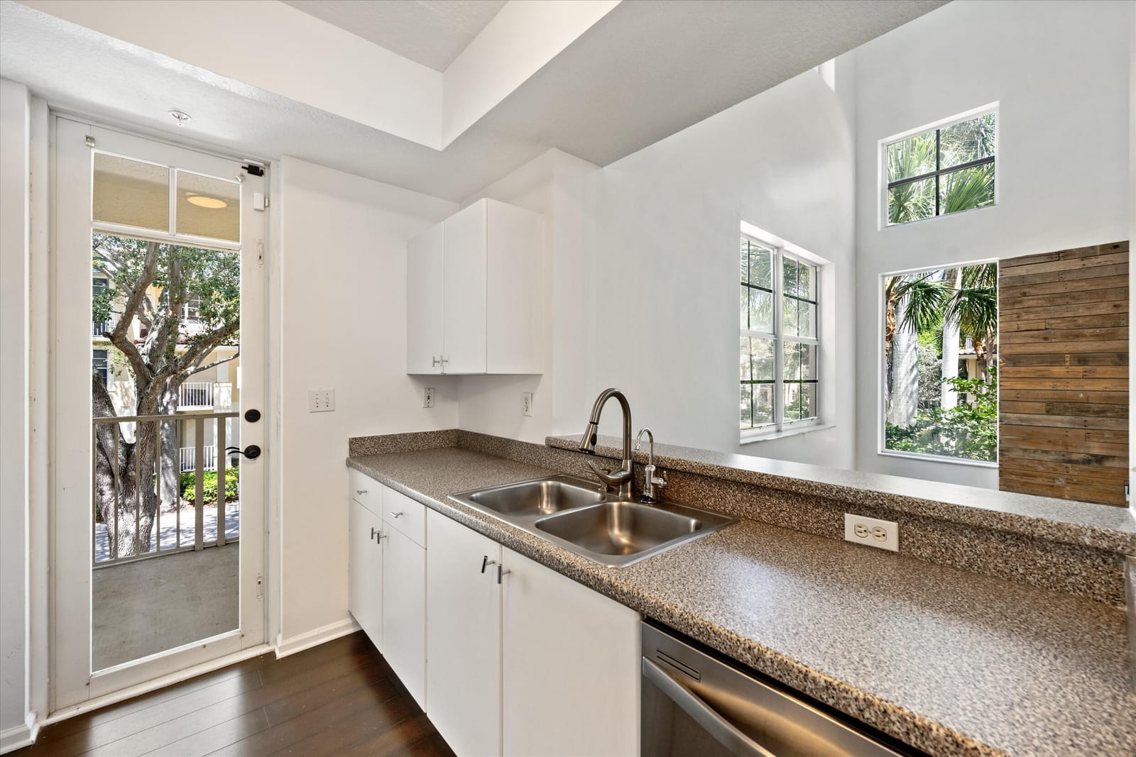 4822 Chancellor Drive 23, Jupiter, FL 33458 photo 9