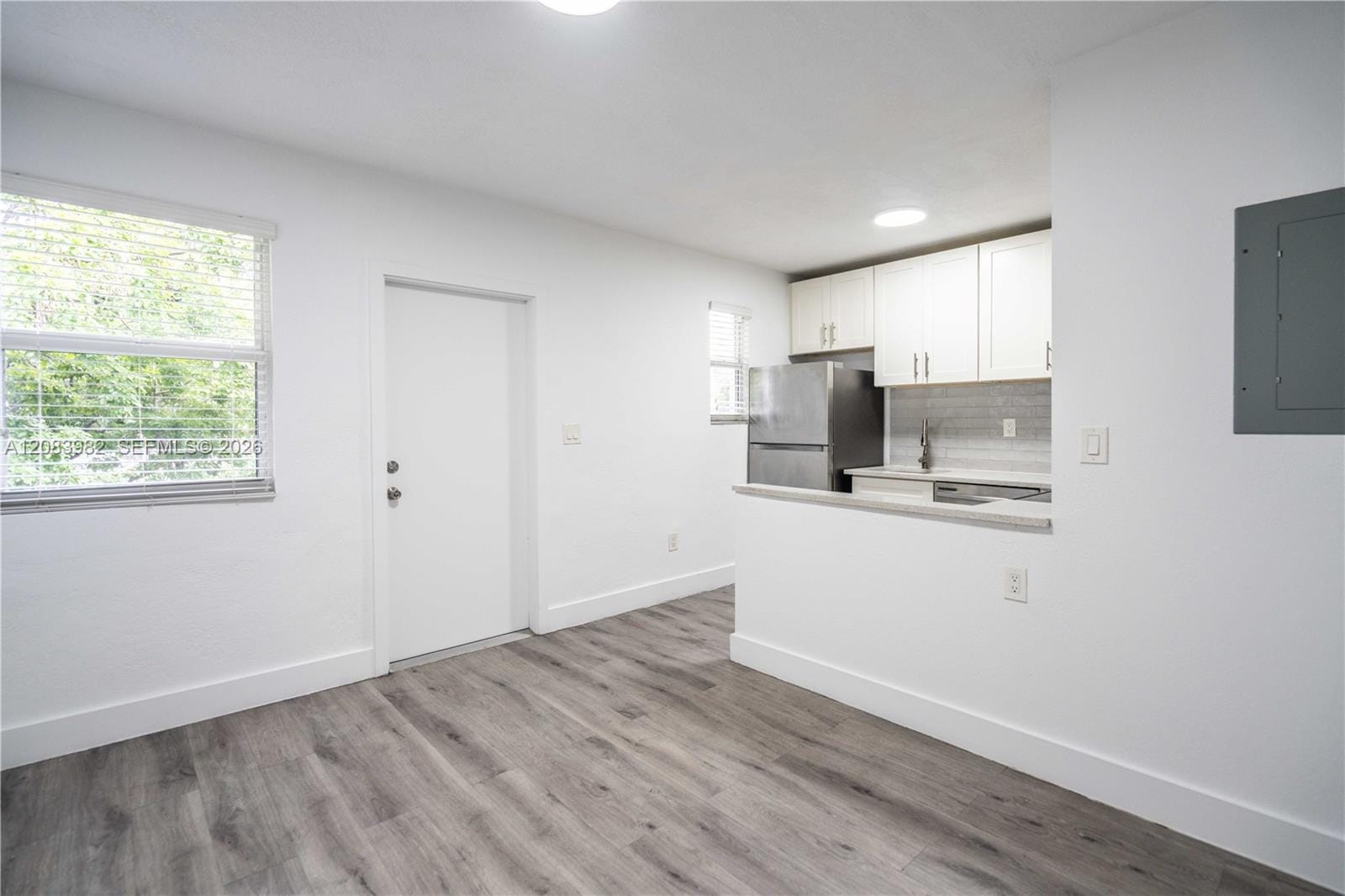 1950 NW 2nd Court 11 — photo 2