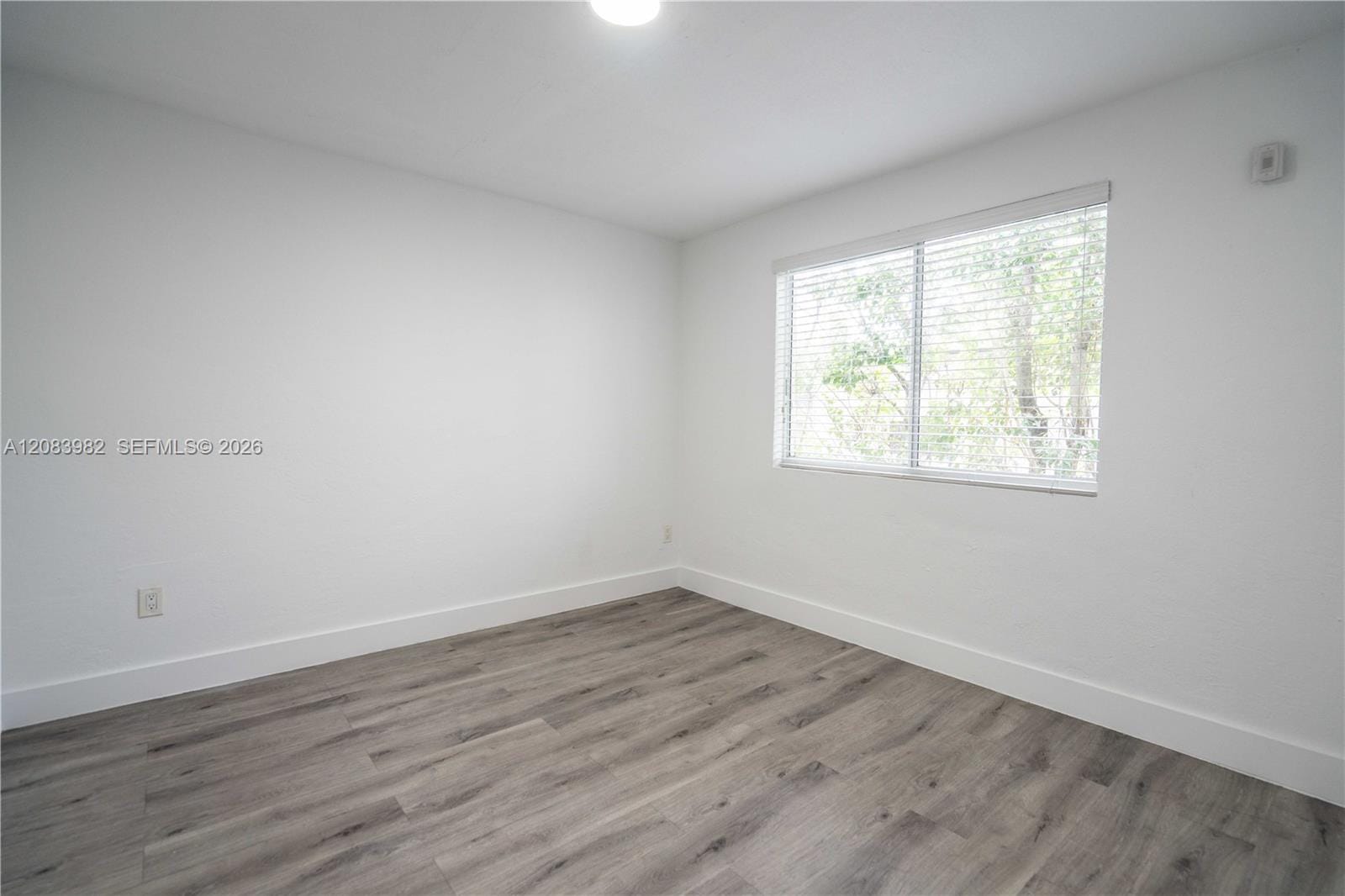 1950 NW 2nd Court 11 — photo 7