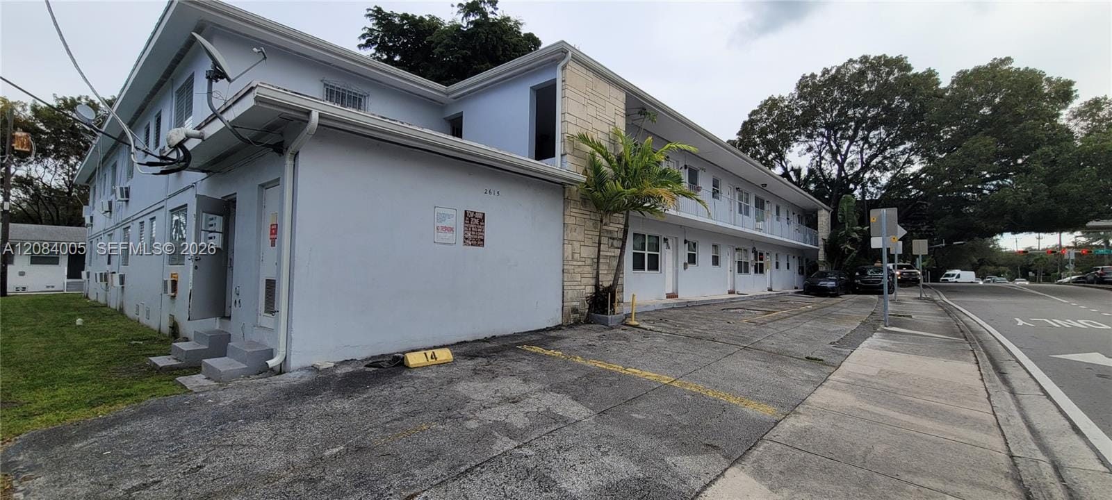 2615 SW 22nd Avenue 17, Miami, FL 33133