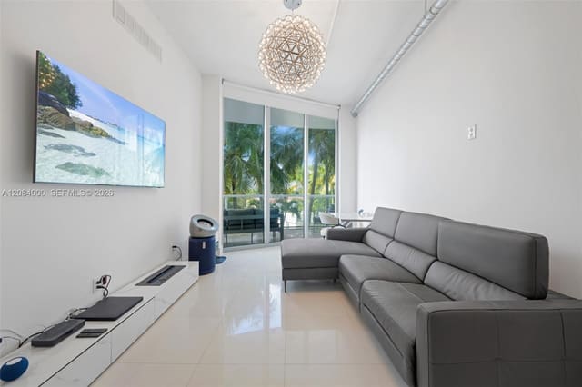 3029 NE 188th Street 523, Aventura, FL 33180